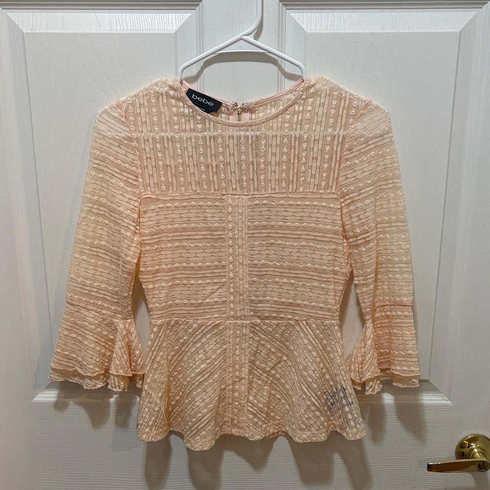 Bebe Lace Blouse - Soft Peach